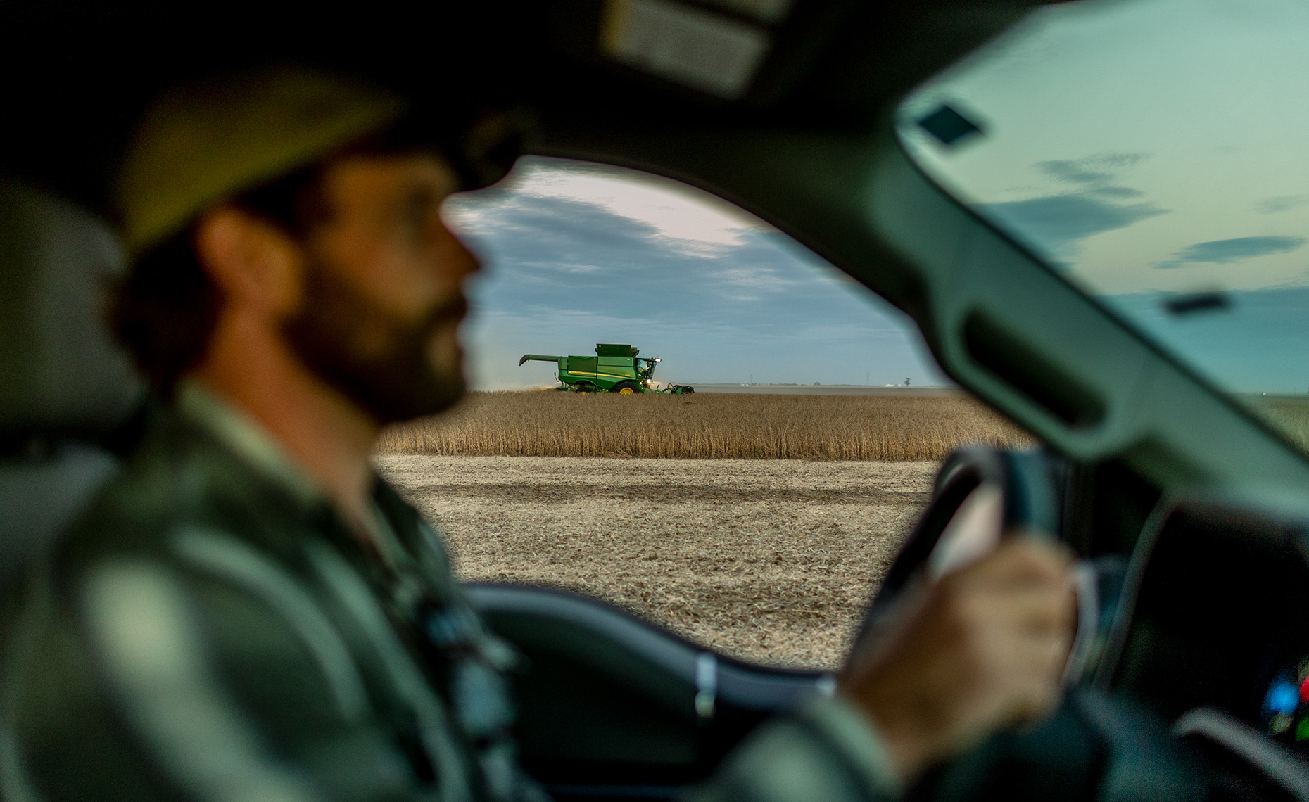 Rubinstein Photographer + Director| Agriculture |Minneapolis, Minnesota Advertising, Editorial, Portrait and Corporate  Photographer | Photojournalism | Storytelling